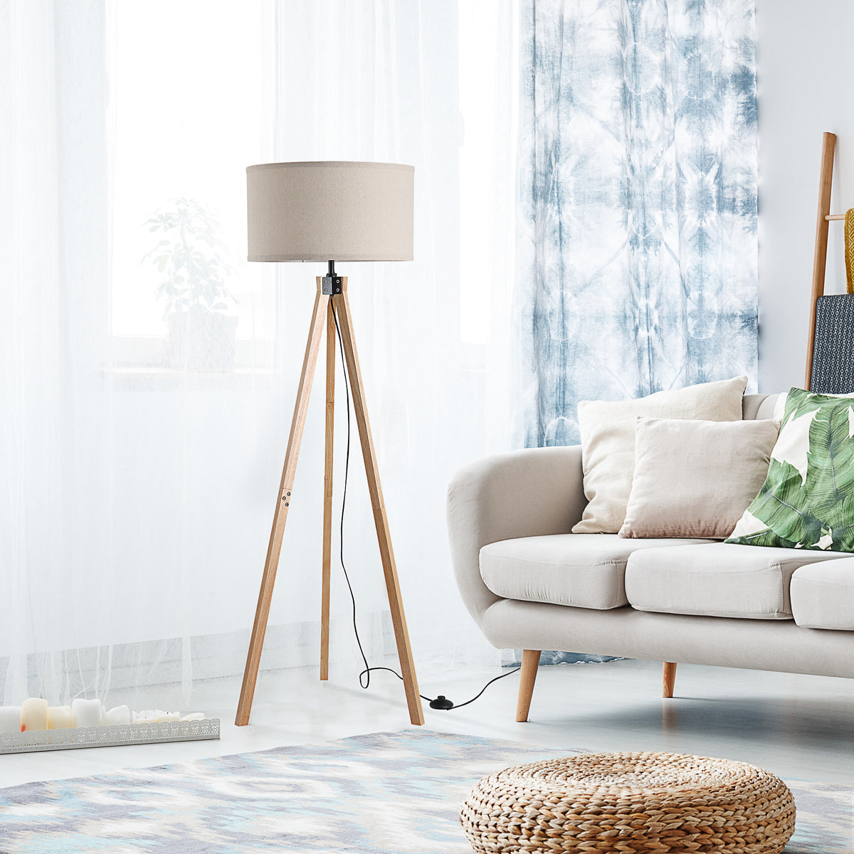 Lampadaire Trépied Scandinave — Bois & Lin